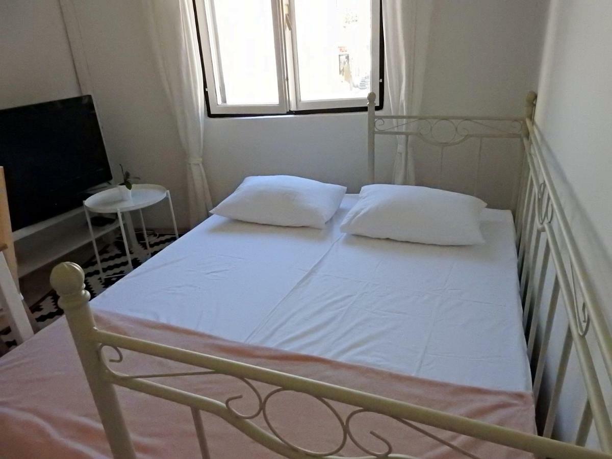 Apartment Antonela Slatine Eksteriør billede